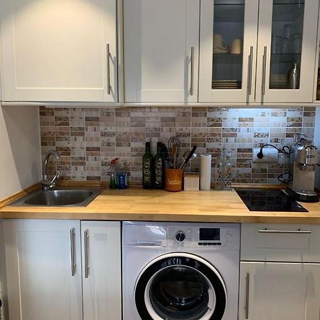 Cosy Apartment In L Escala, 7 Mins Walk To The Closest Beach, Riells Л'Аскала Екстер'єр фото